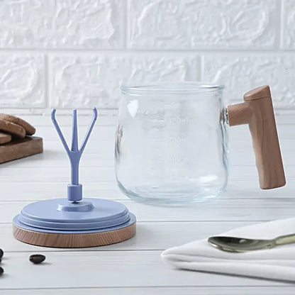 Classic Elegance Self-Stirring Mug